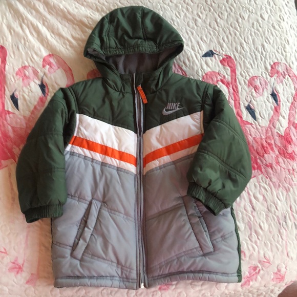 nike heavy jacket